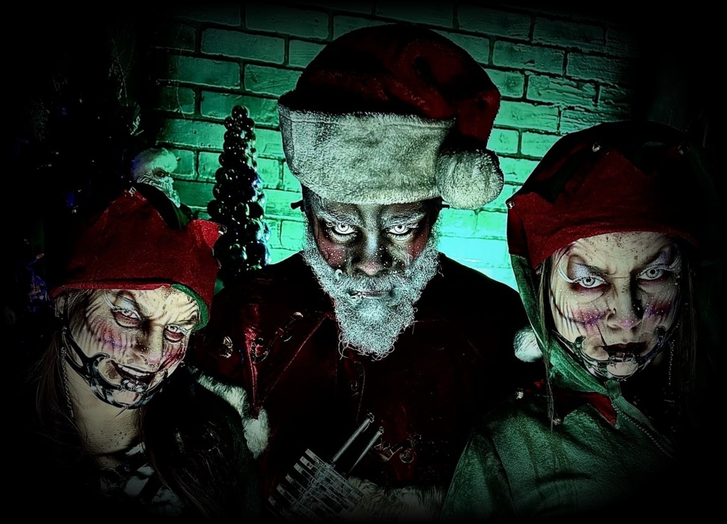 Christmas Nightmare (Trio), Laurel's House of Horror